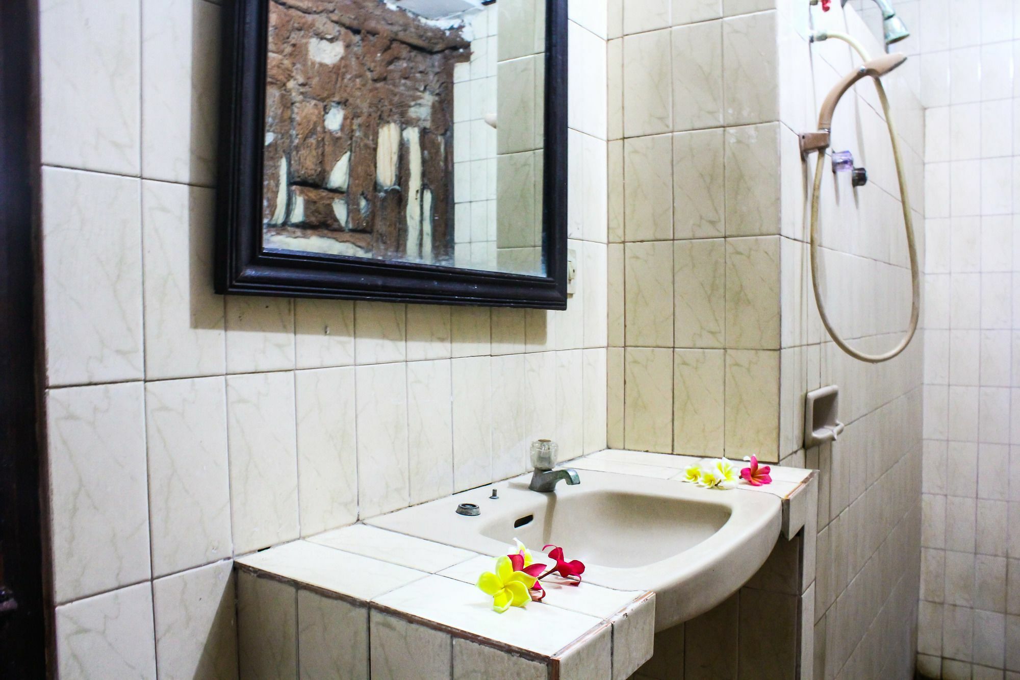 Berlian Inn Kuta Lombok Kültér fotó