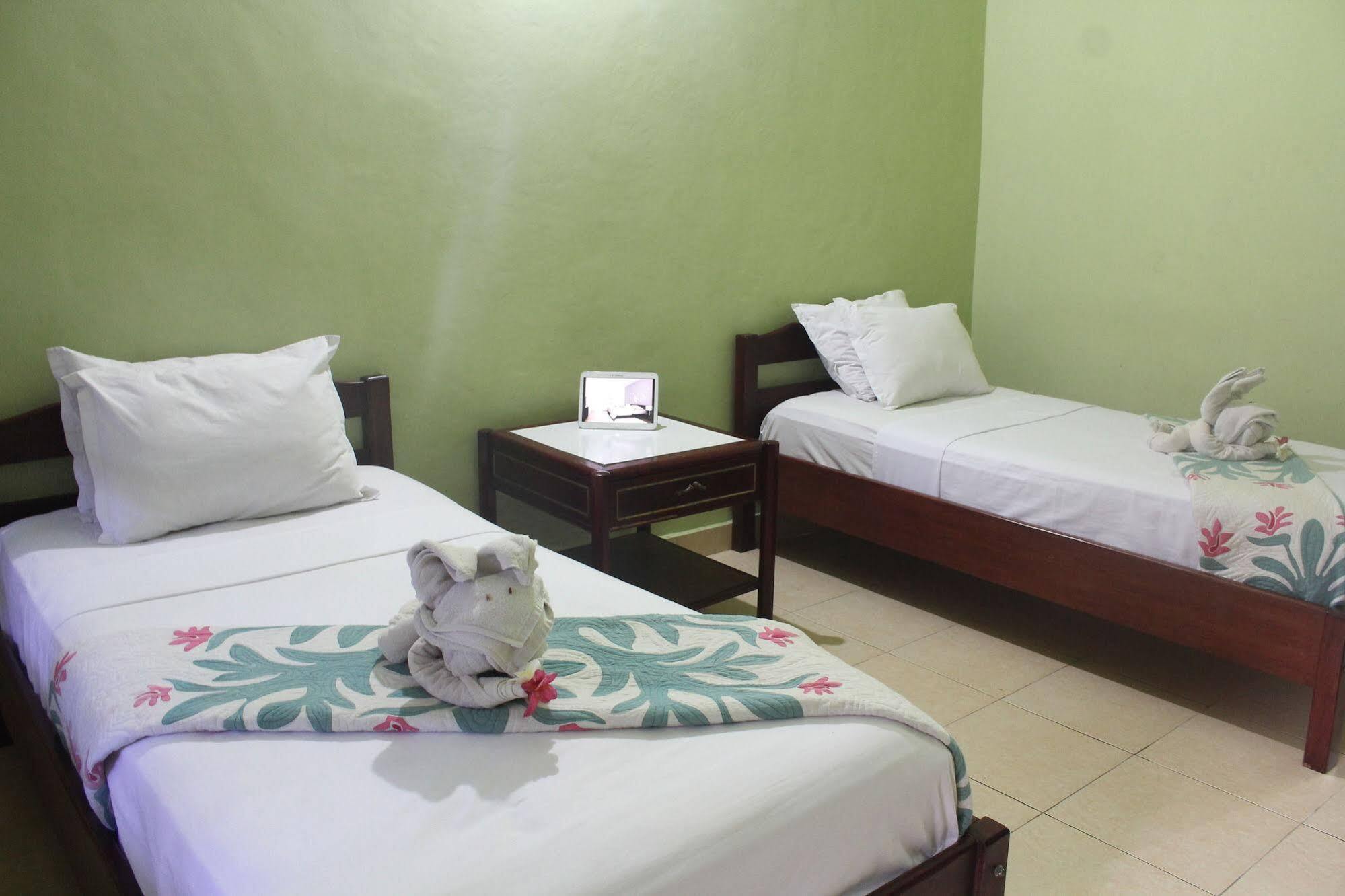 Berlian Inn Kuta Lombok Kültér fotó